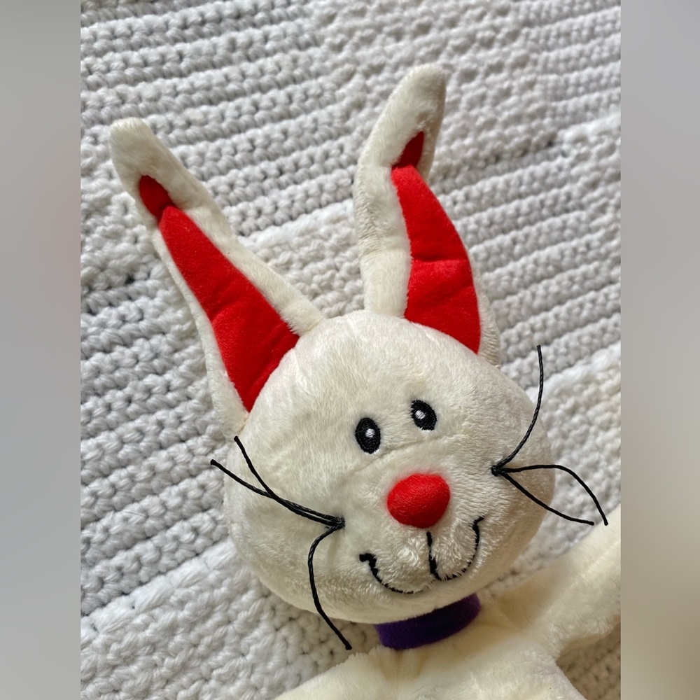 Vintage Manhattan Toy Rabbit Plush - Picture 11 of 11
